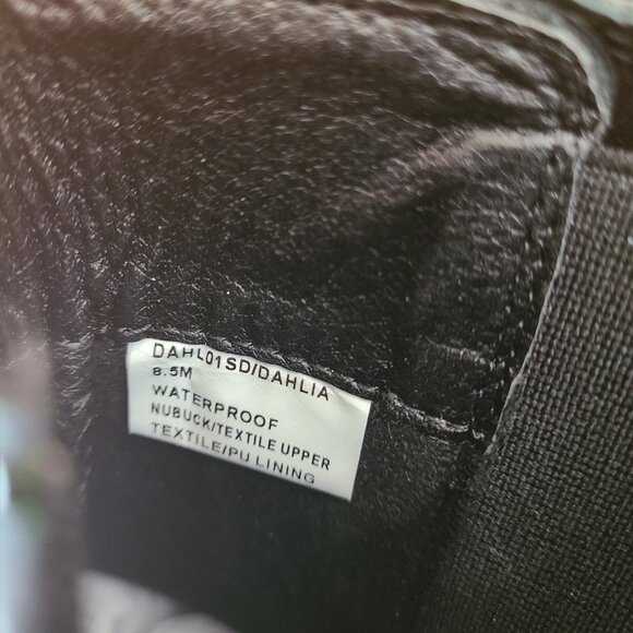 Blondo Dahlia Black Waterproof Nubuck Leather Boots Womens Ankle Bootie Size 8.5 - Picture 16 of 16